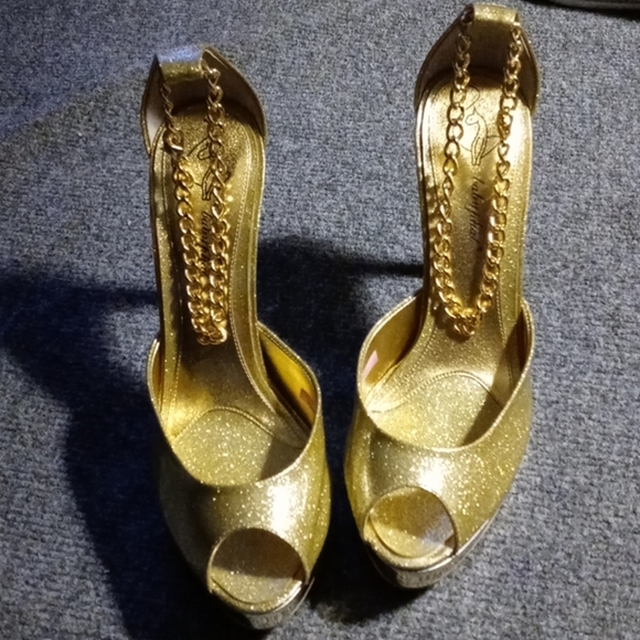 Baby Phat Heels - Picture 4 of 5